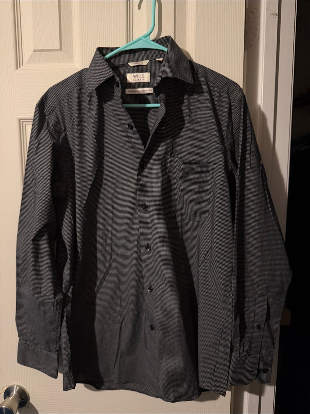Classic Men's Dress Shirt in Dark Gray Micro-Pattern